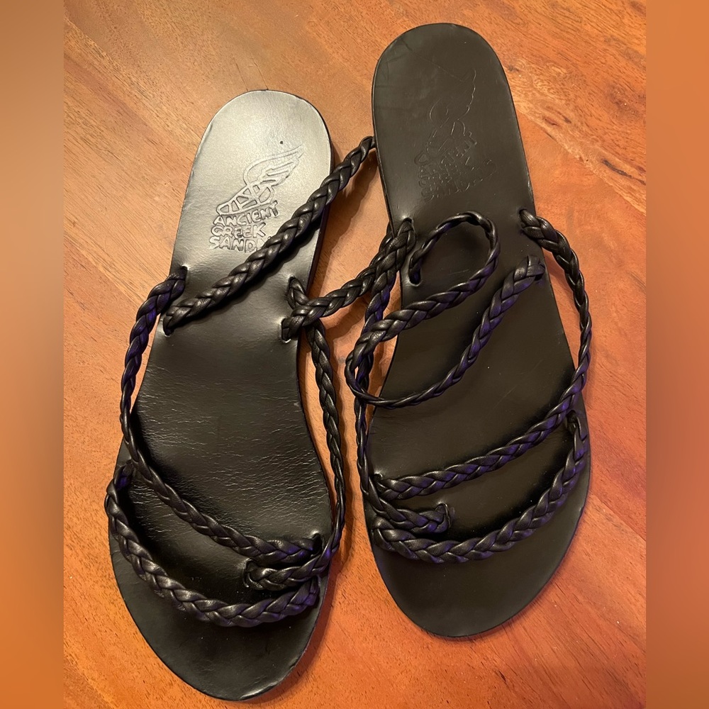 Ancient Greek sandals